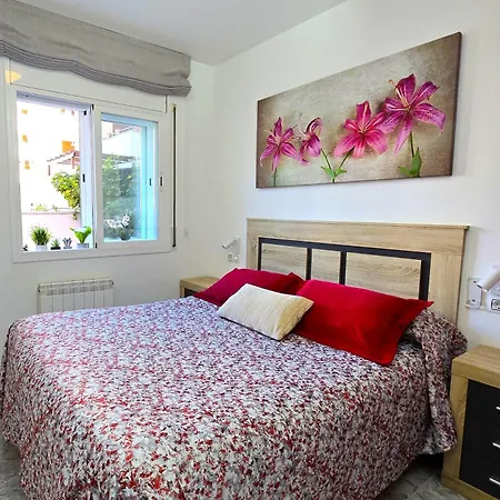 Nexthome Pool & Terrace * يوريت دي مار