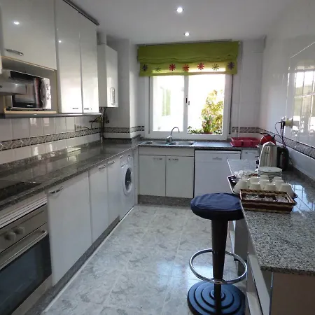 Nexthome Pool & Terrace Apartment *
