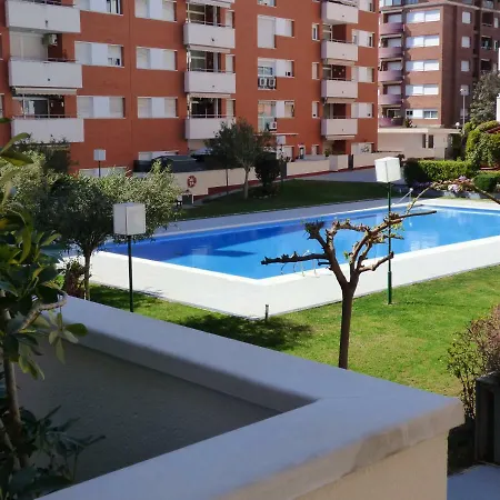 Nexthome Pool & Terrace شقة يوريت دي مار